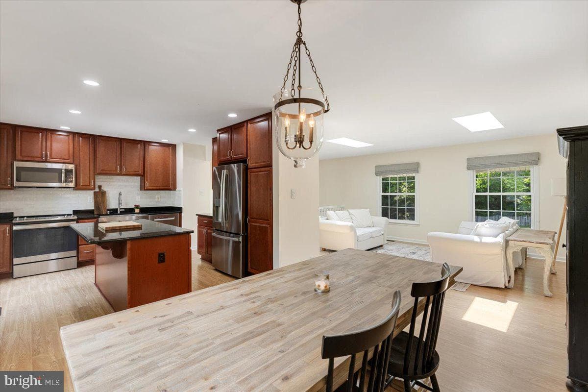 7001 Spur Road photo 11