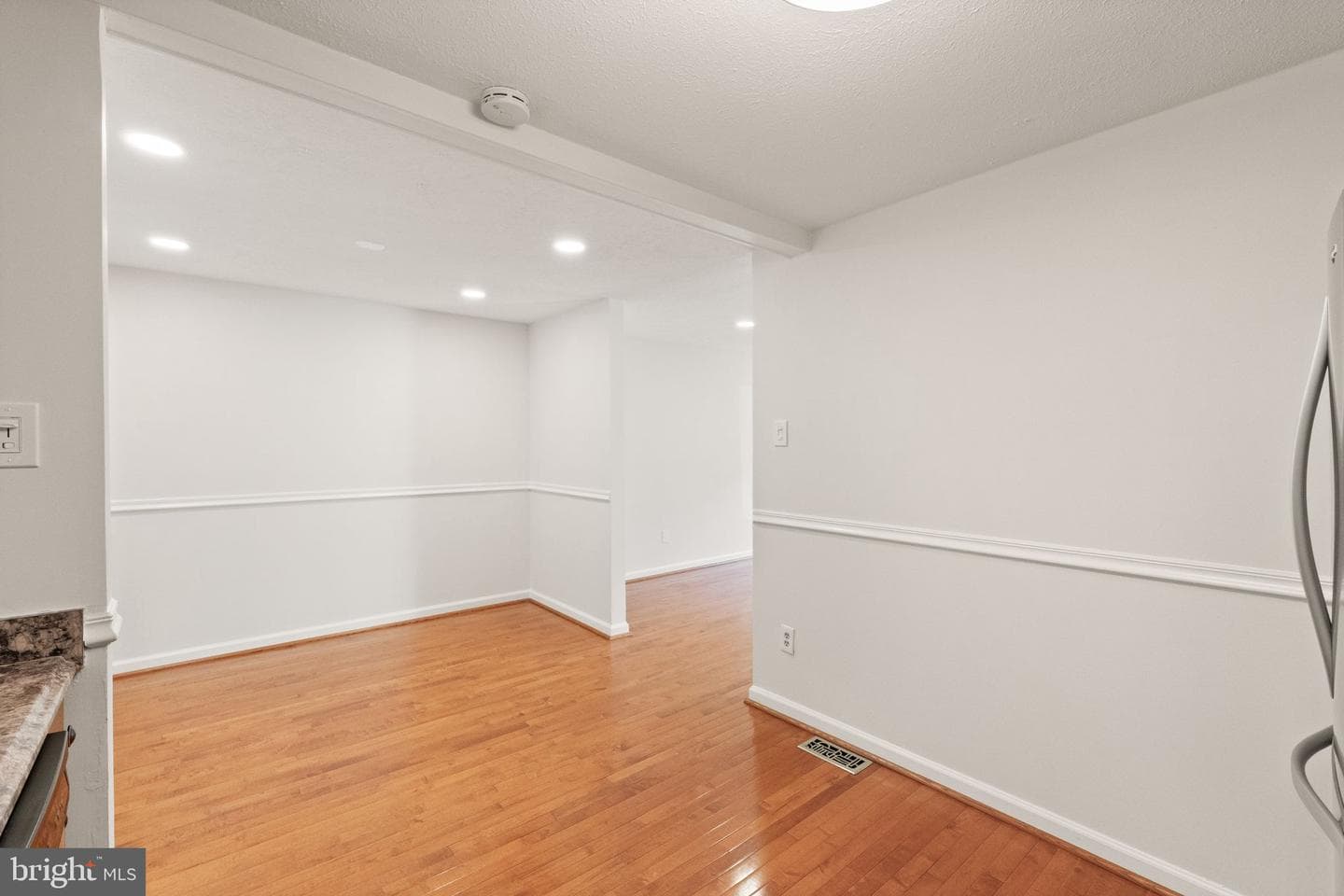 8494 Summer Breeze Lane photo 13