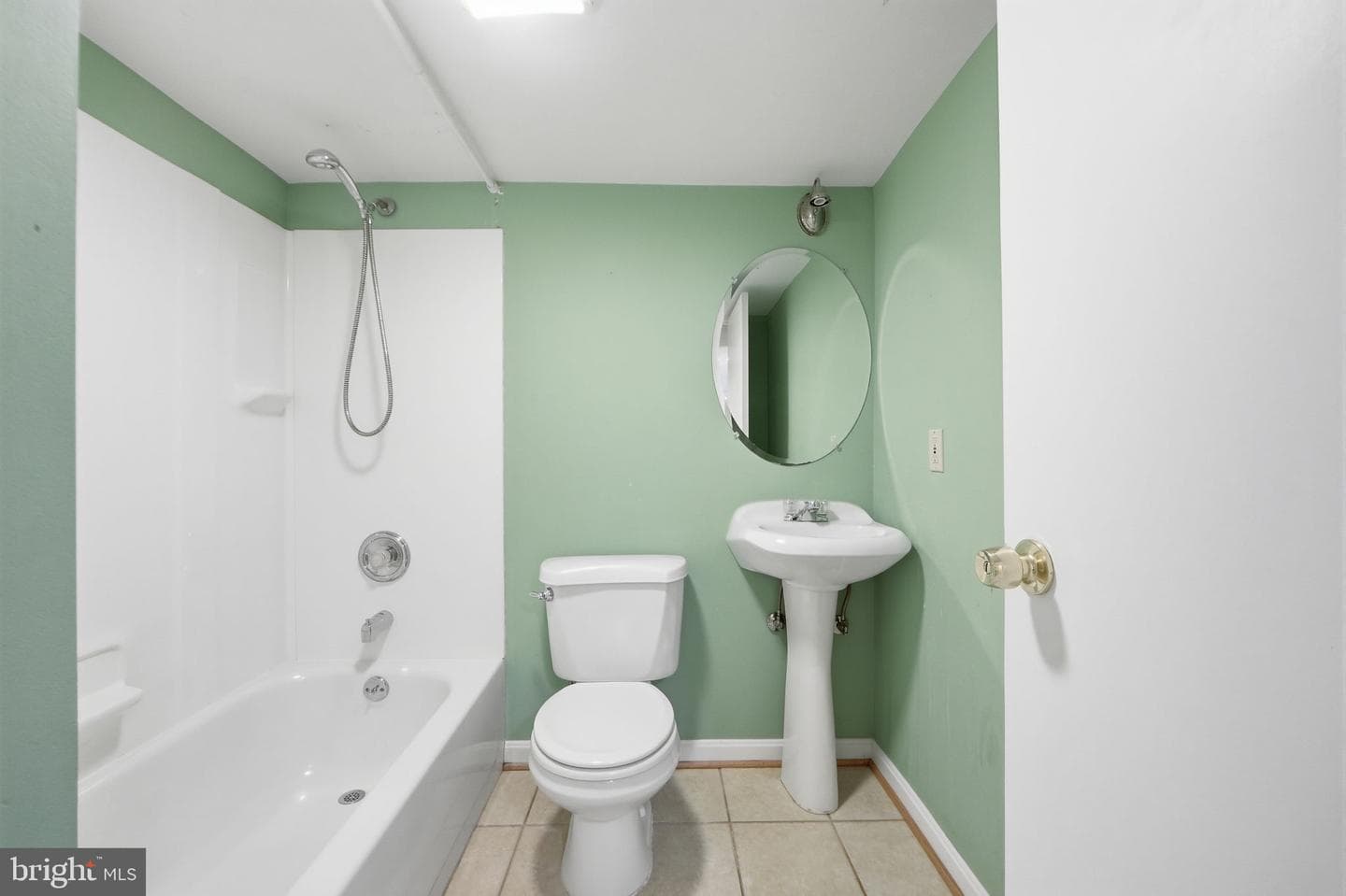 826 Van Buren Street photo 33