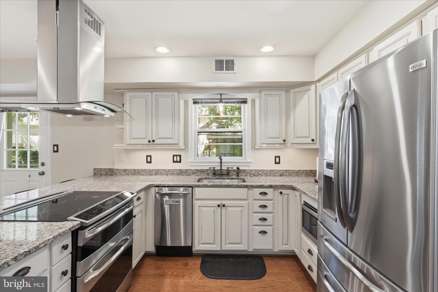 12014 Trossack Road photo 11