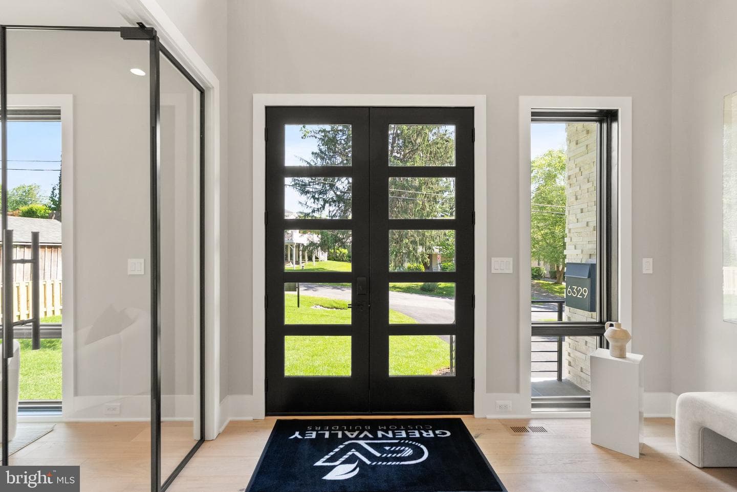 6329 Halsey Road photo 6