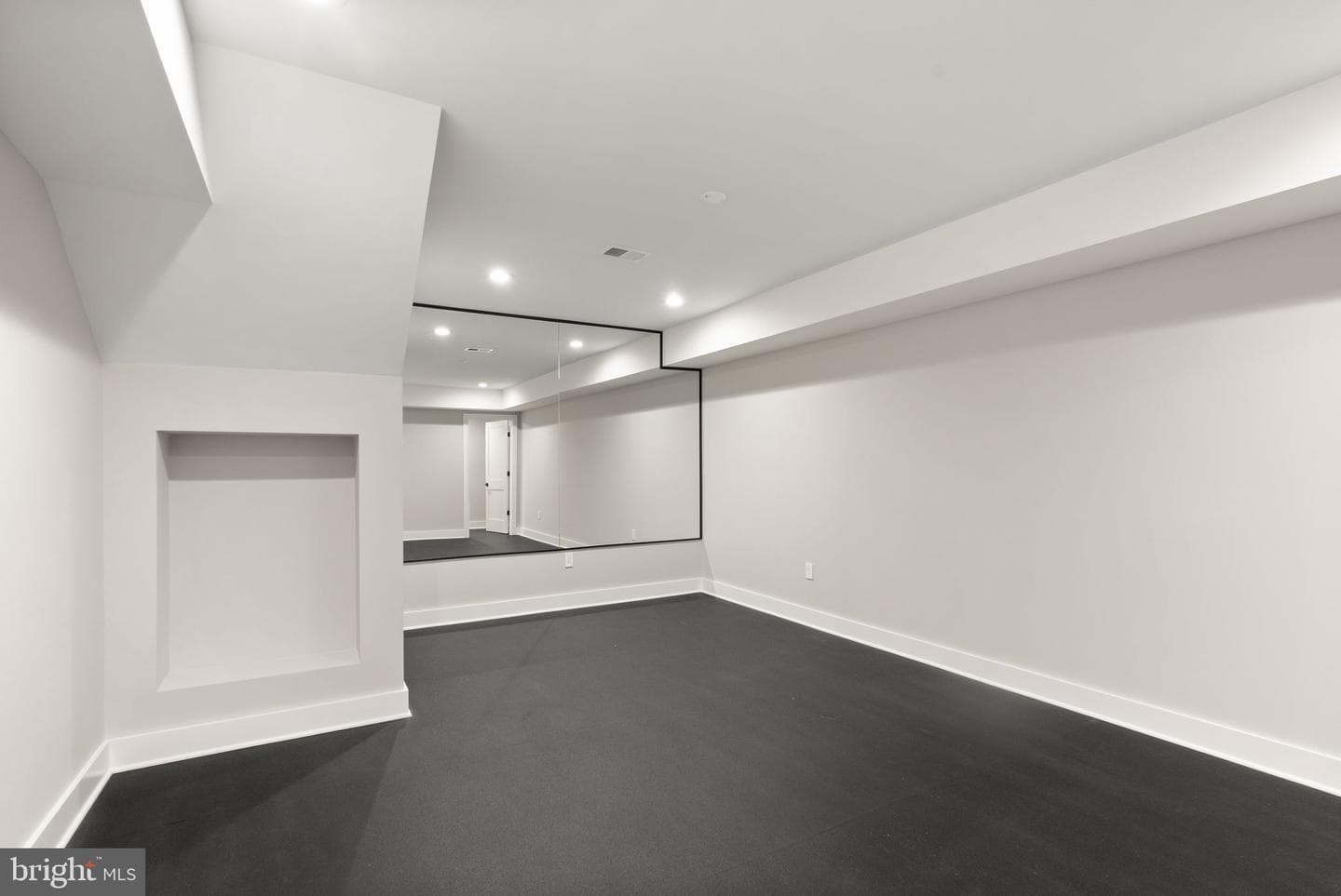 6329 Halsey Road photo 80