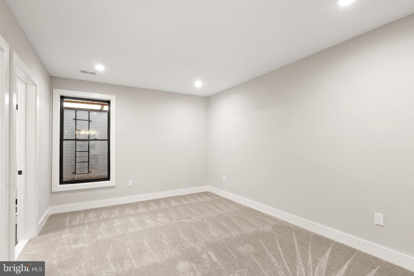6329 Halsey Road photo 82