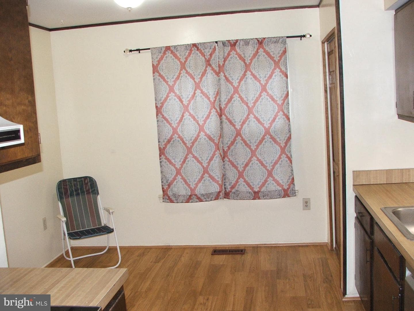 10210 Sassafras Woods Court photo 8