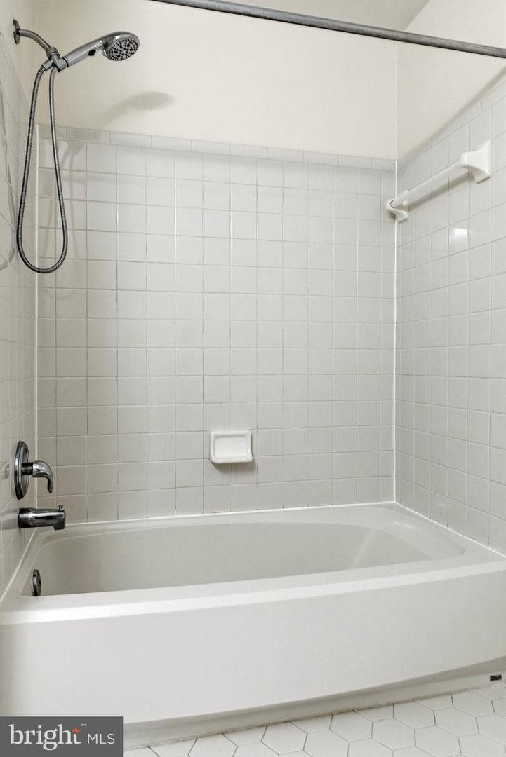 10008 Leamoore Lane photo 30