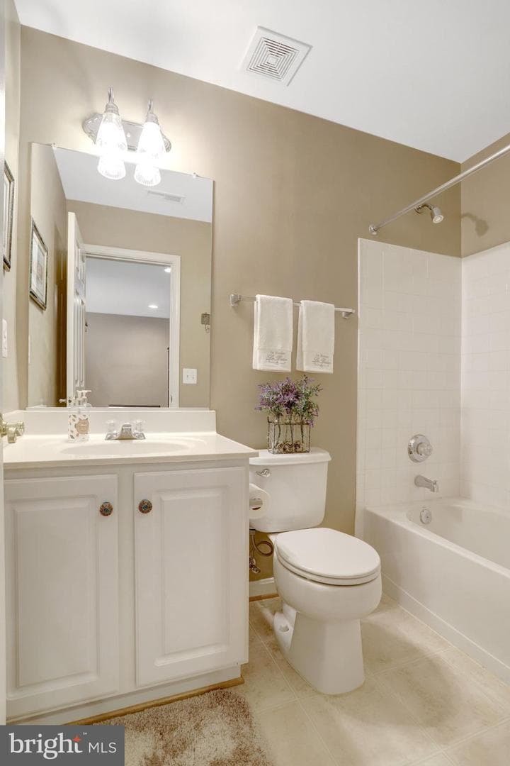 6138 Cinnamon Court photo 55