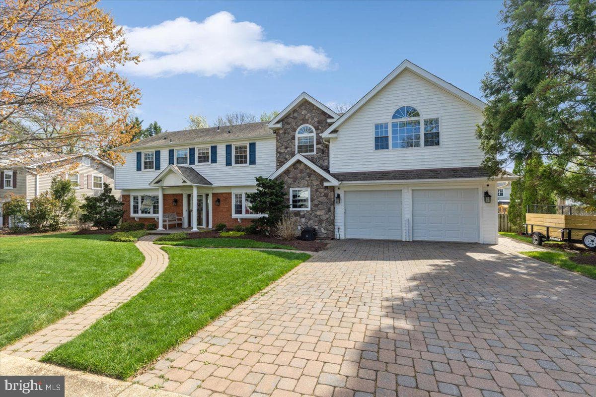 13107 Parson Lane photo 2