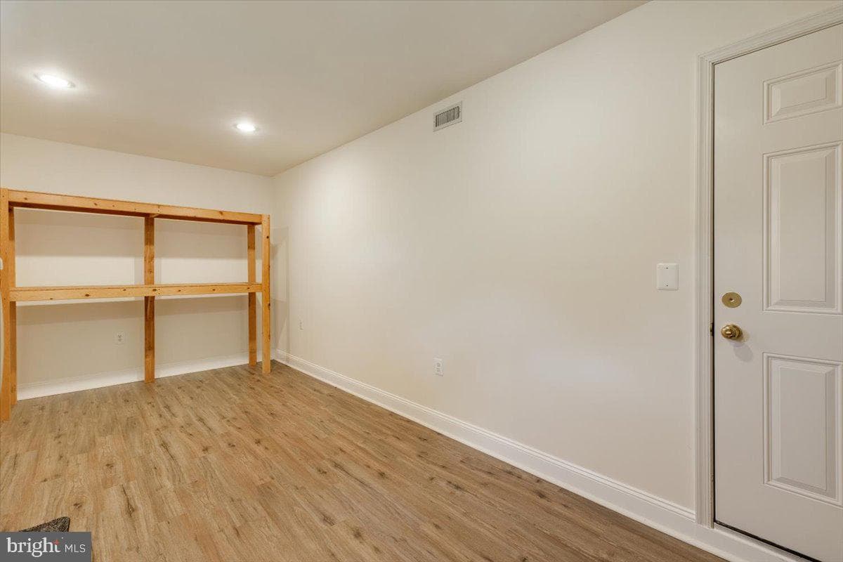 13107 Parson Lane photo 32
