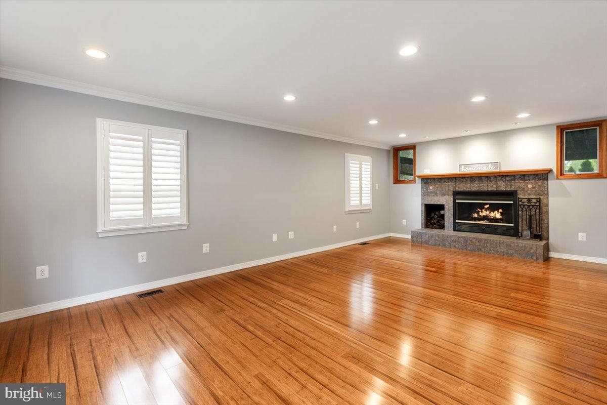 13107 Parson Lane photo 5