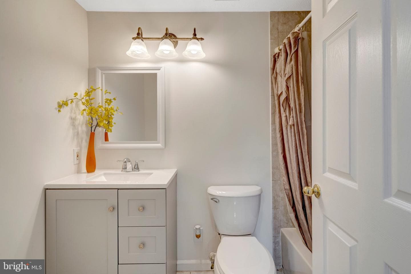 5759 Heming Avenue photo 38