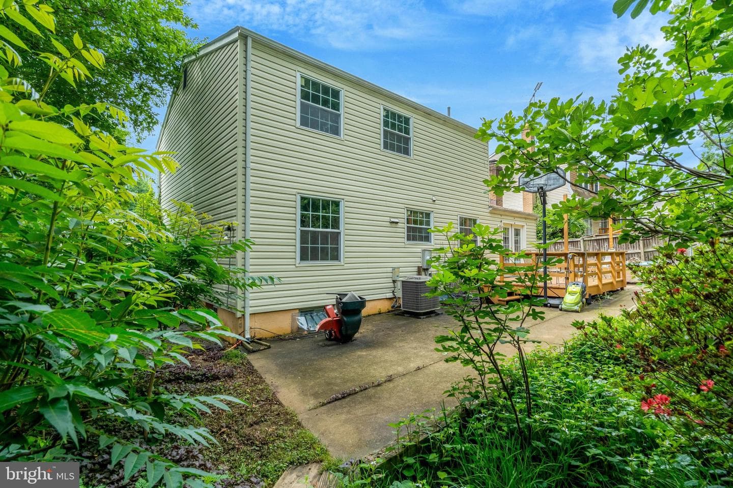 5759 Heming Avenue photo 53
