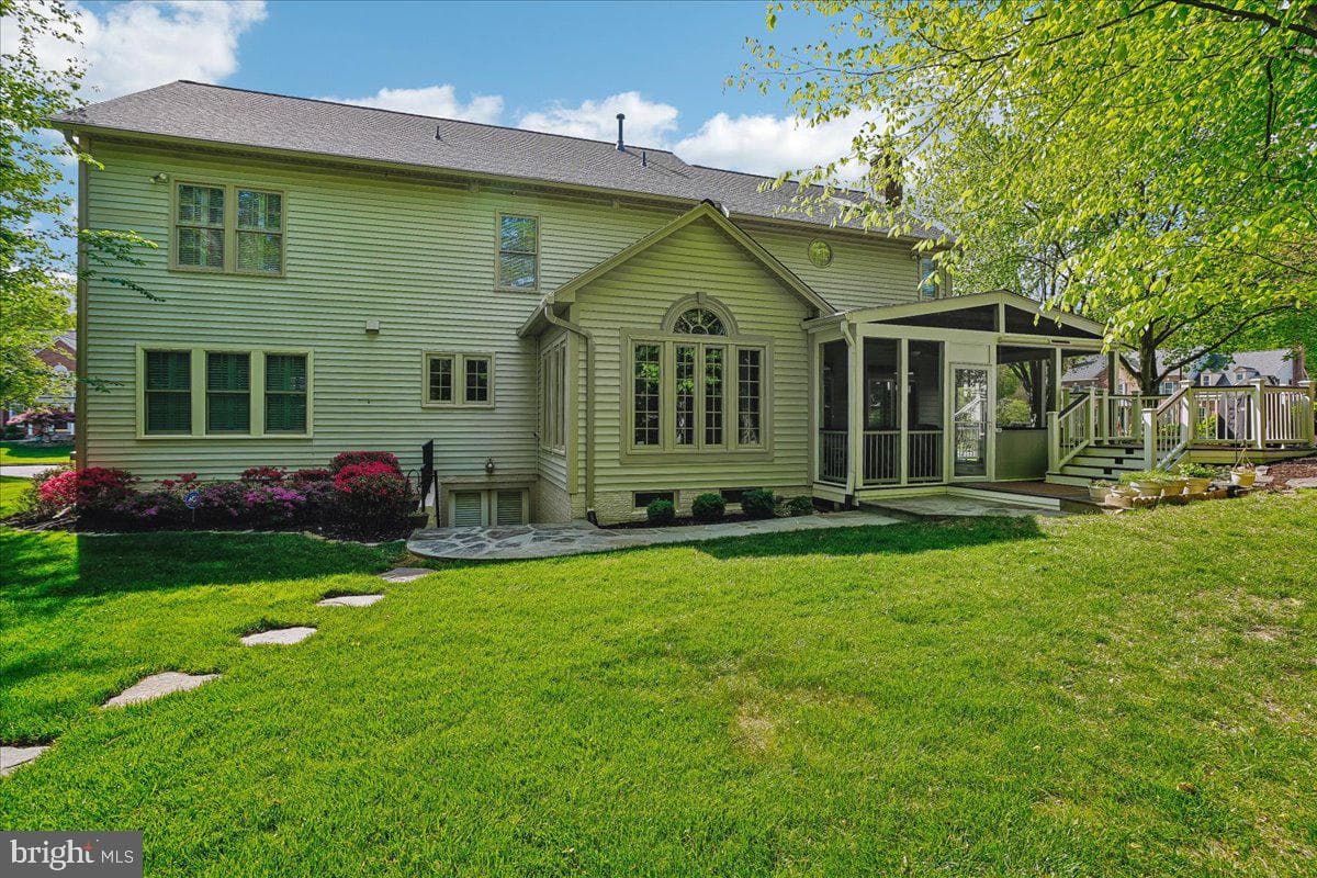 7826 Preakness Lane photo 63