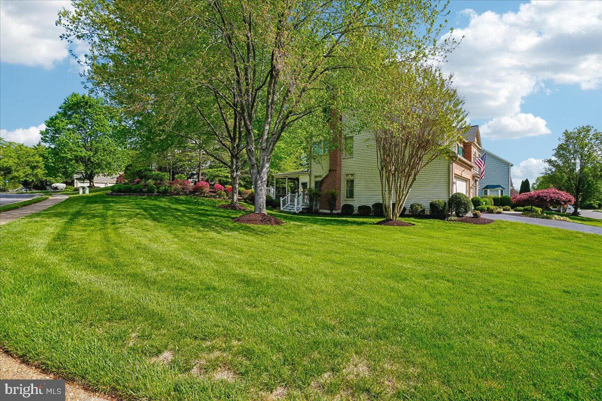 7826 Preakness Lane photo 66