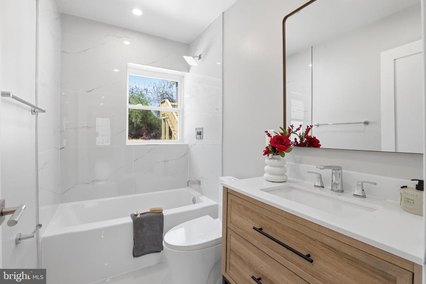 6420 Spring Terrace photo 18