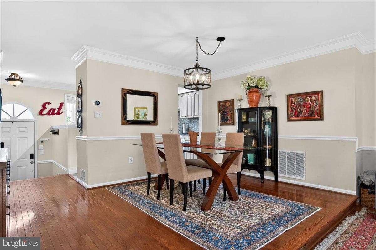 4239 Sleepy Lake Drive photo 8