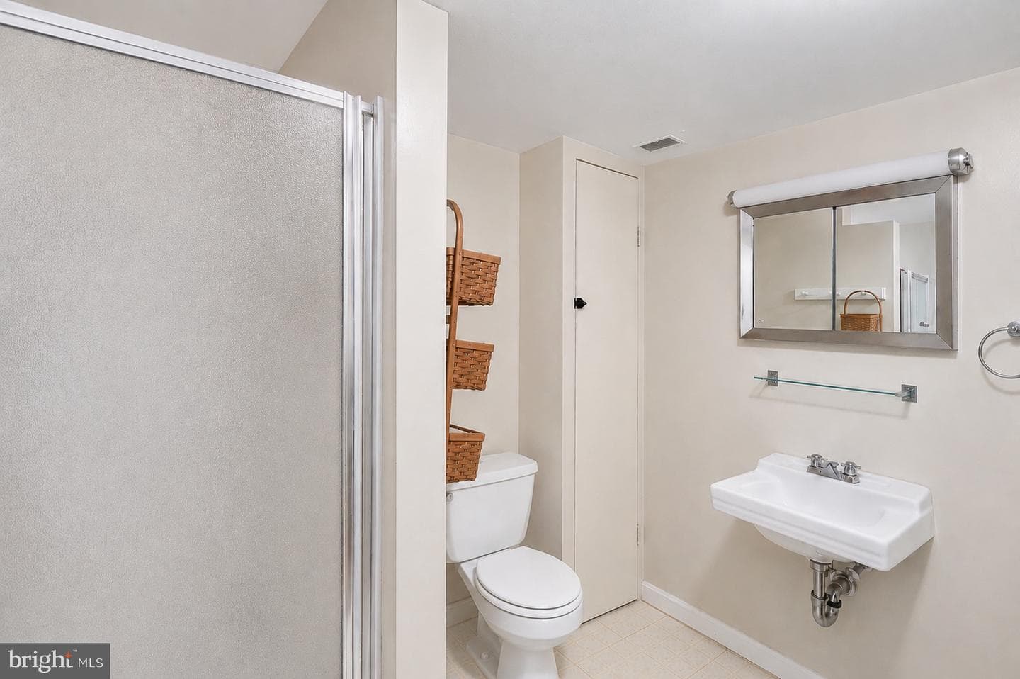 6510 Ivy Hill Drive photo 13