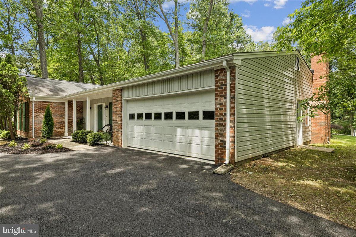 2520 Penny Royal Lane photo 36