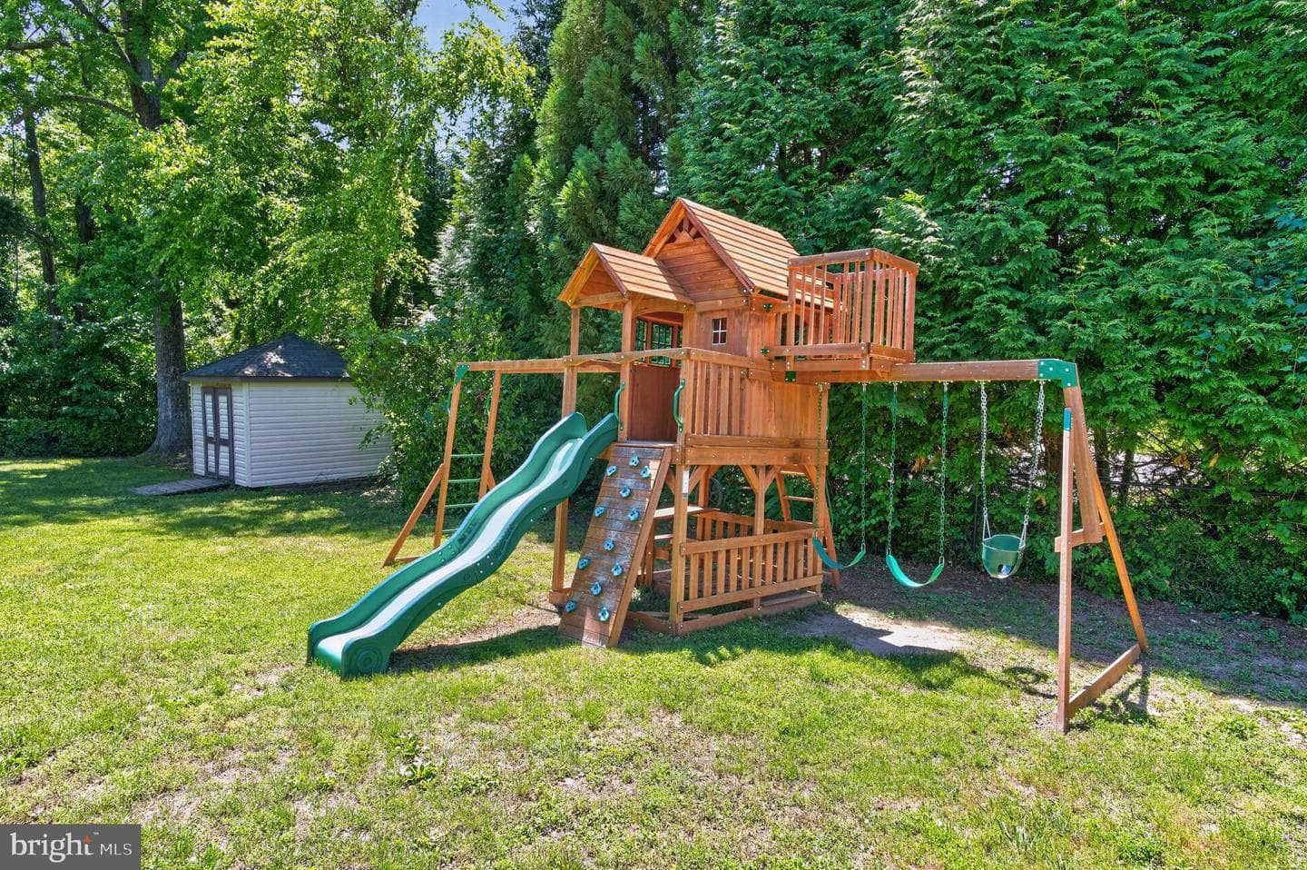 6727 Newington Road photo 43