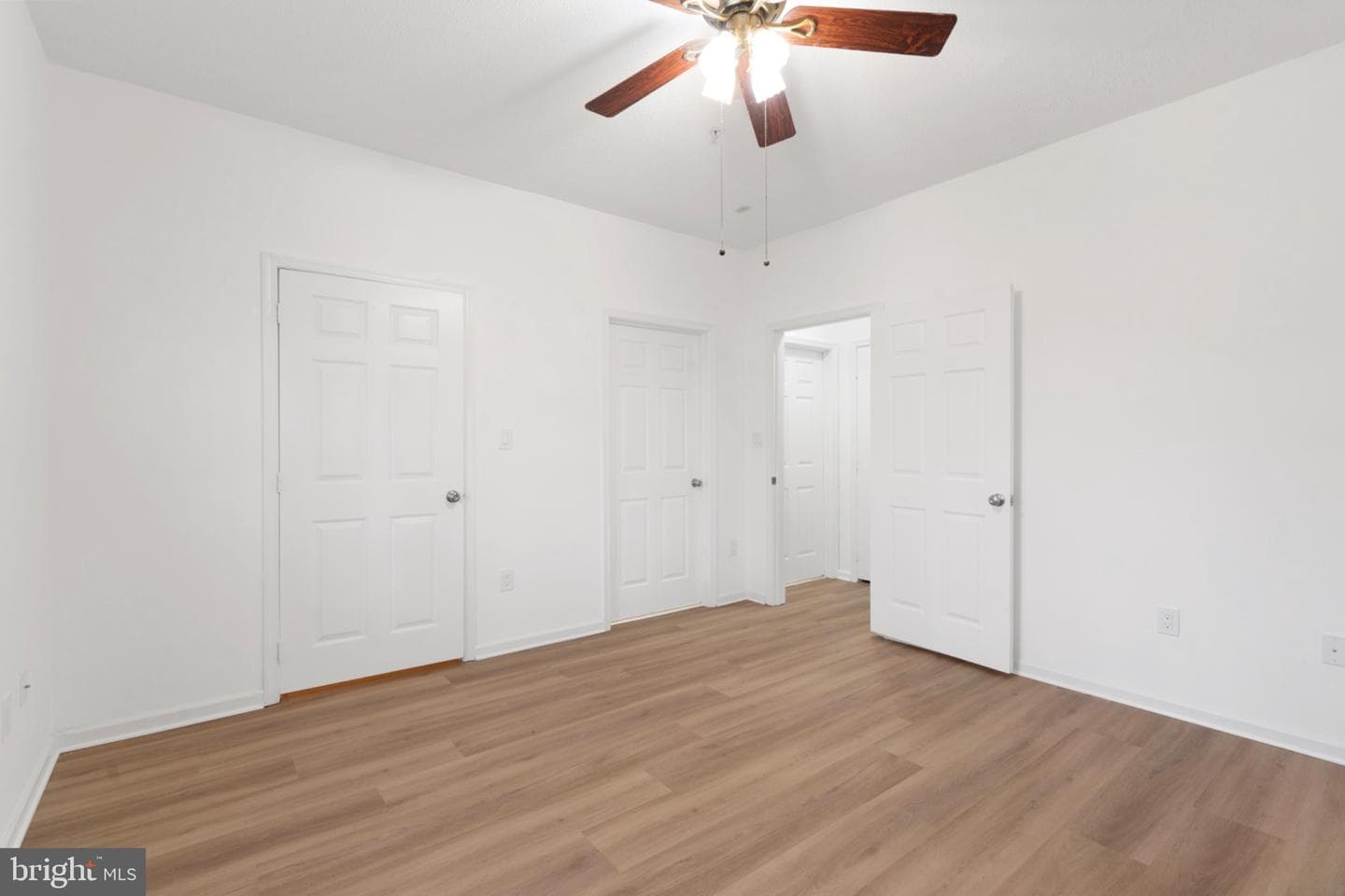 1700 Lake Shore Crest Drive #13 photo 19