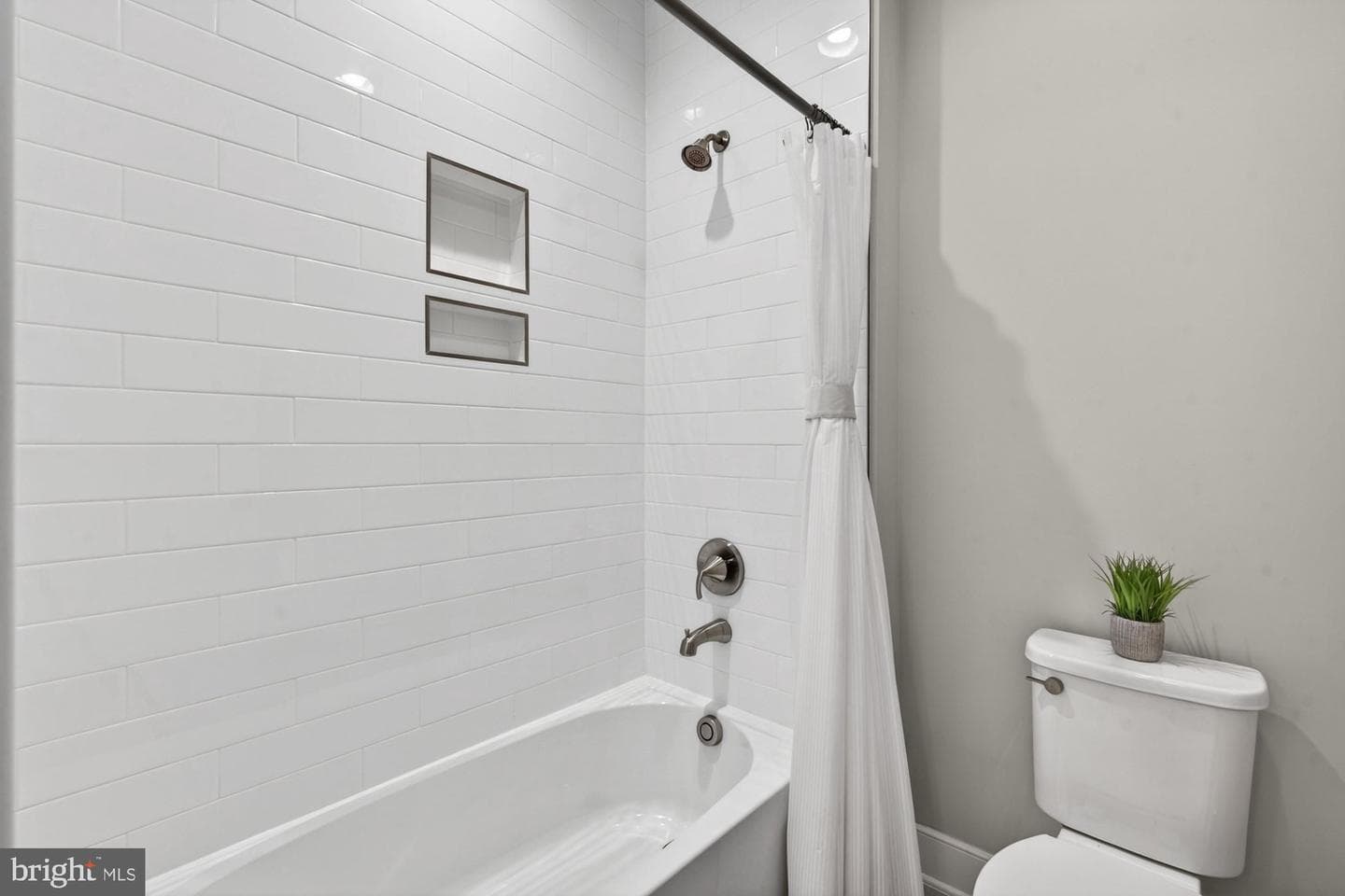 1114 Ware Street SW photo 72