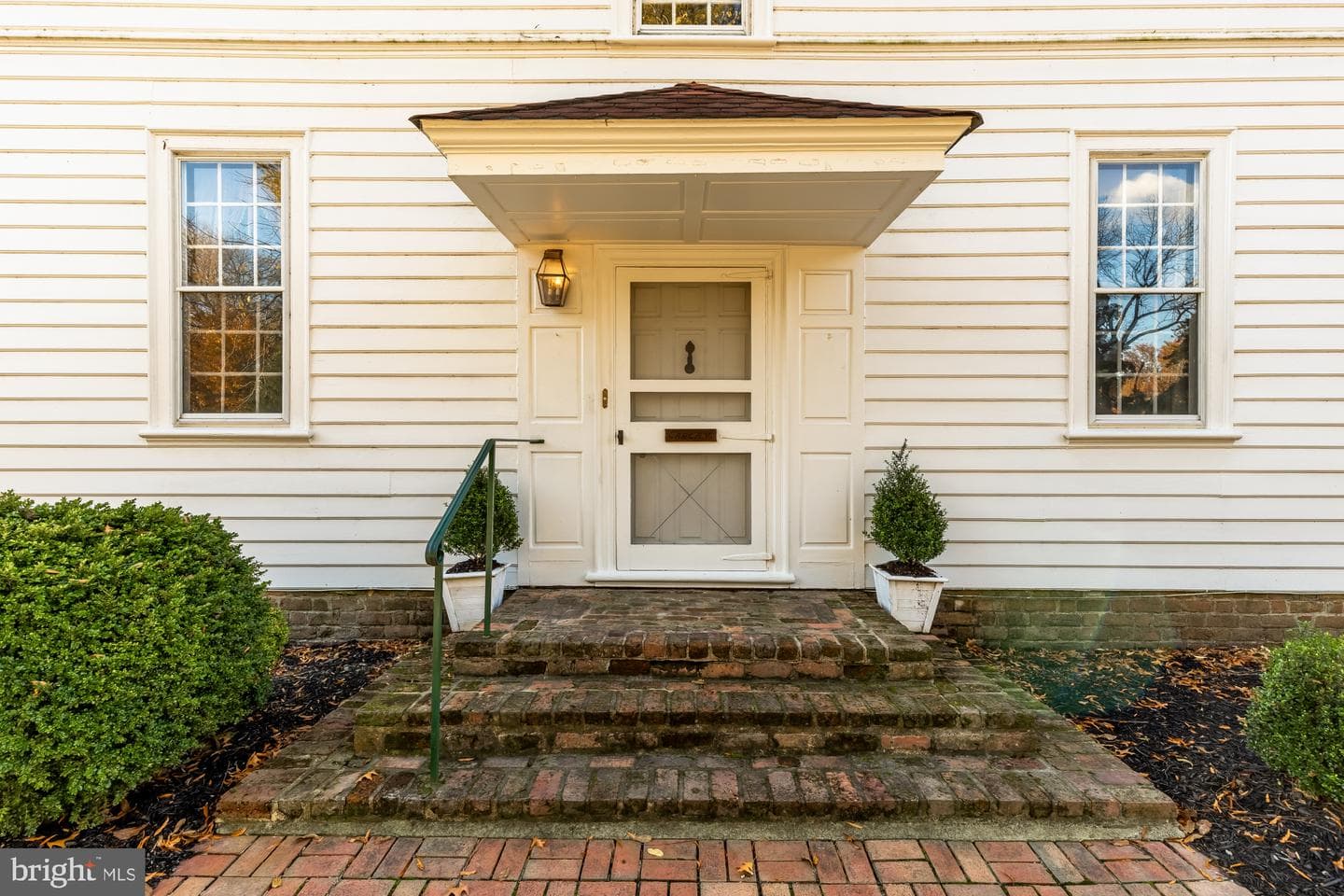4509 Carlby Lane photo 17