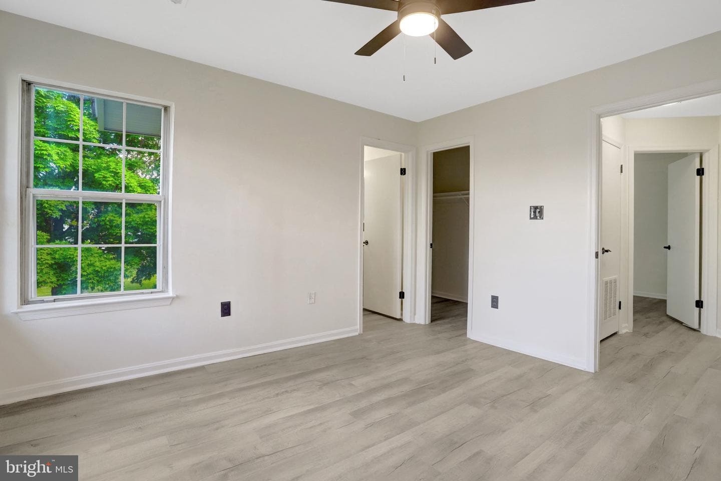 8627 Beekman Place #27c photo 12