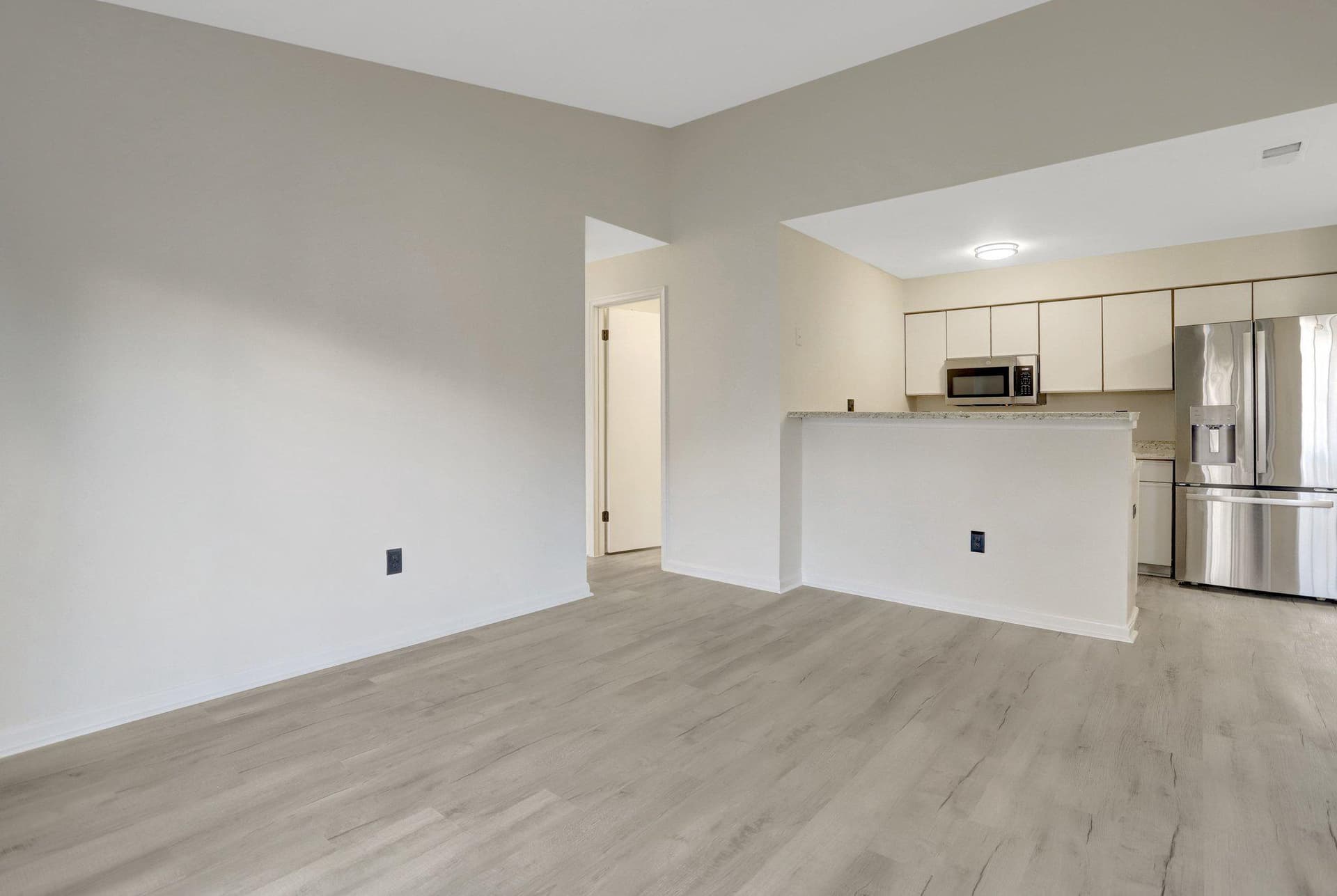 8627 Beekman Place #27c photo 8