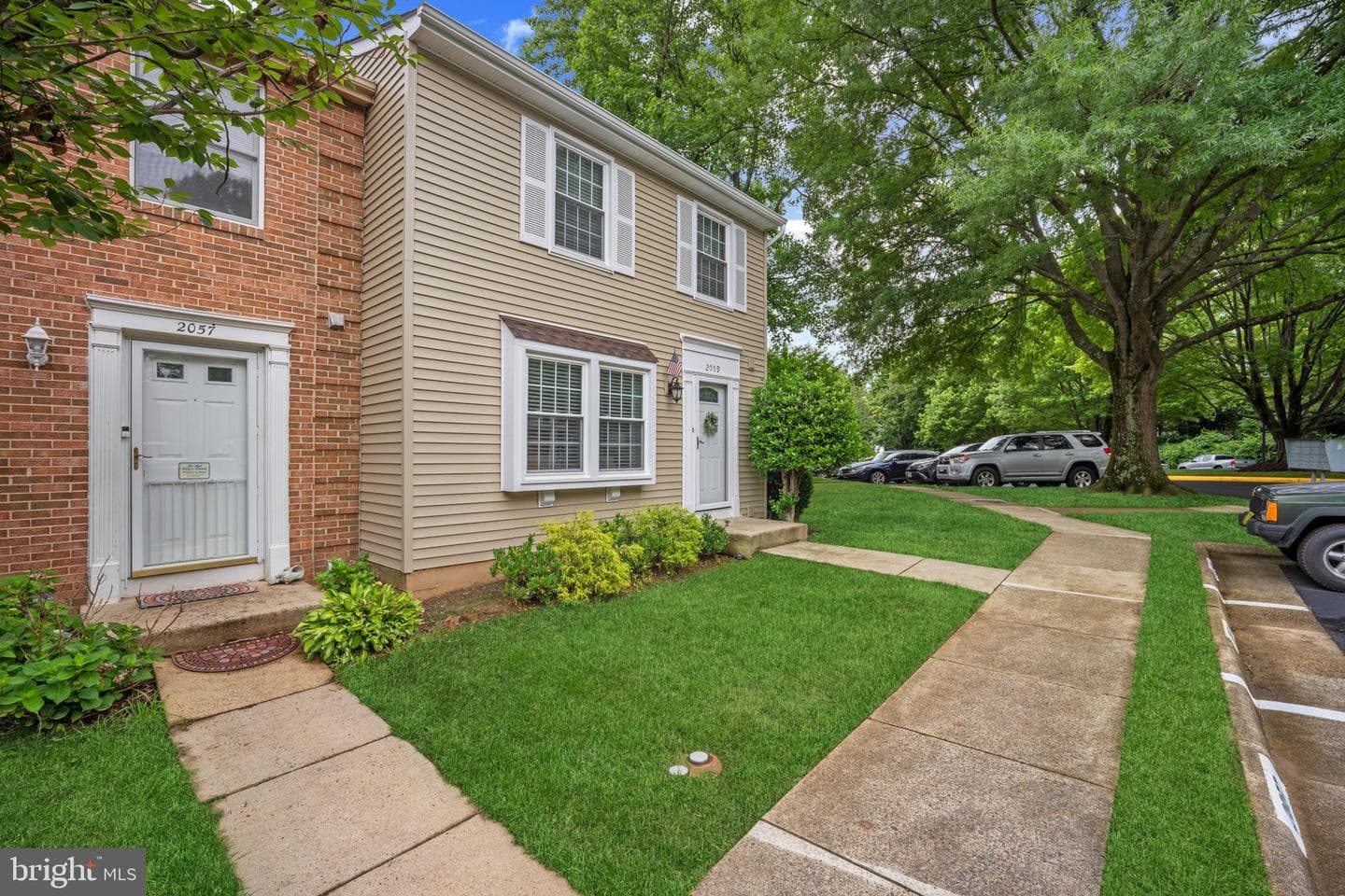 2059 Gervais Drive photo 3