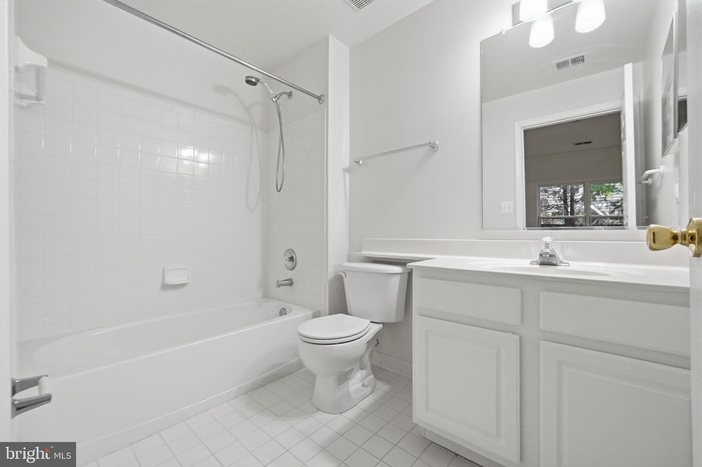 4118 Leclair Court photo 34