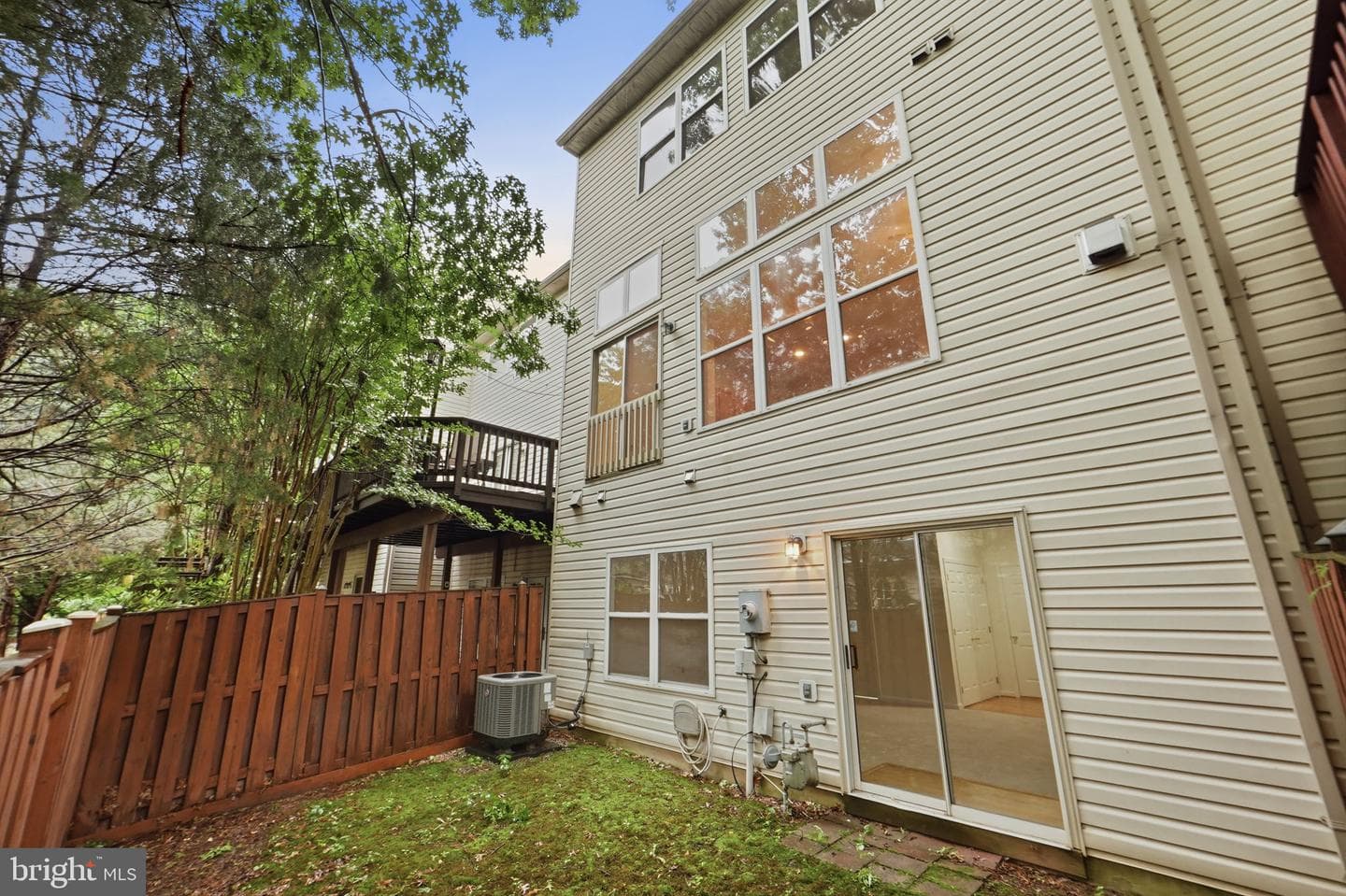 4118 Leclair Court photo 37
