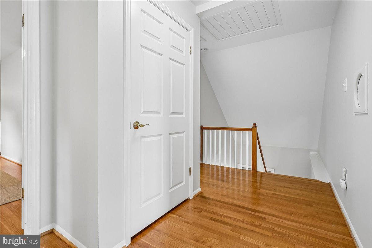 1003 Dewolfe Drive photo 25