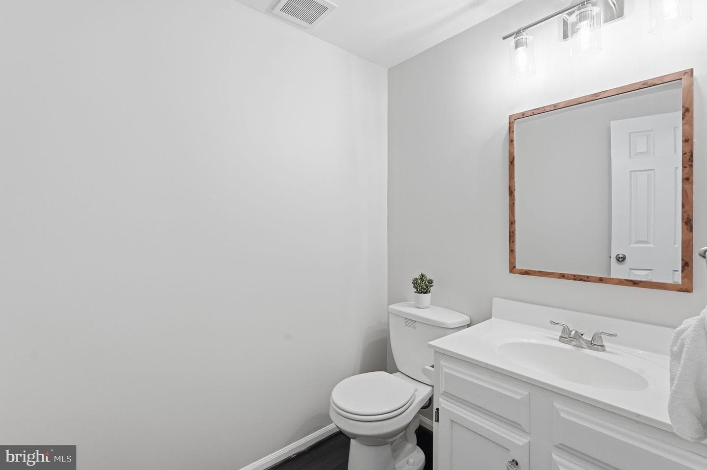 6010 Bingley Road photo 28