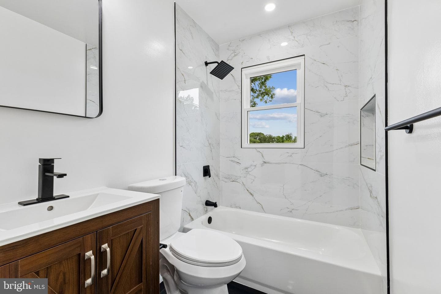 7505 Cullum Street photo 26