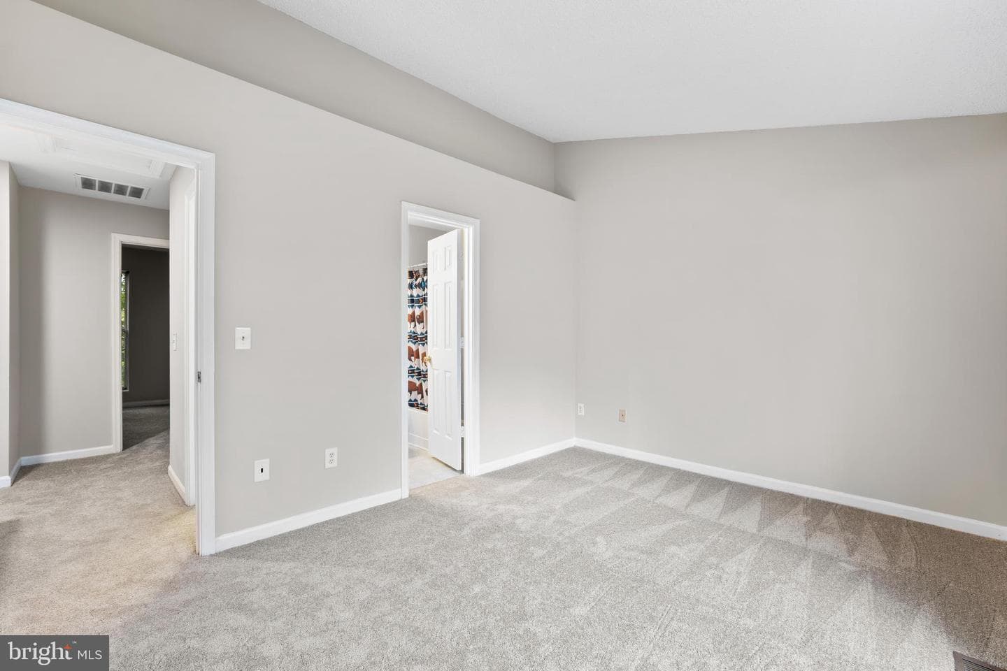 13562 Highland Mews Court photo 10