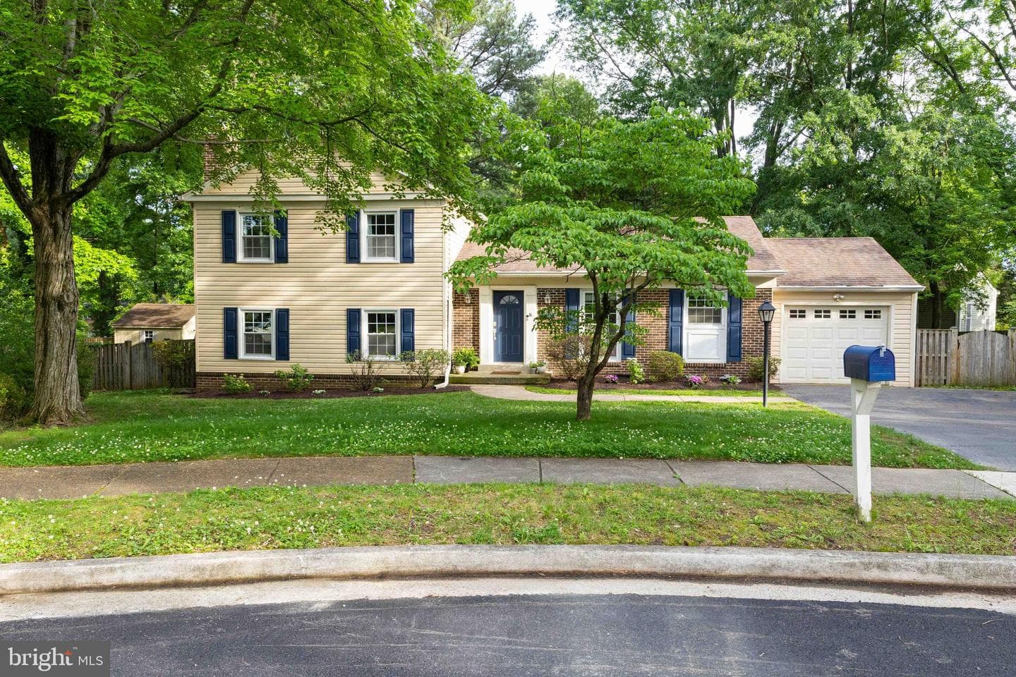 3803 Stoneybrooke Court photo 32