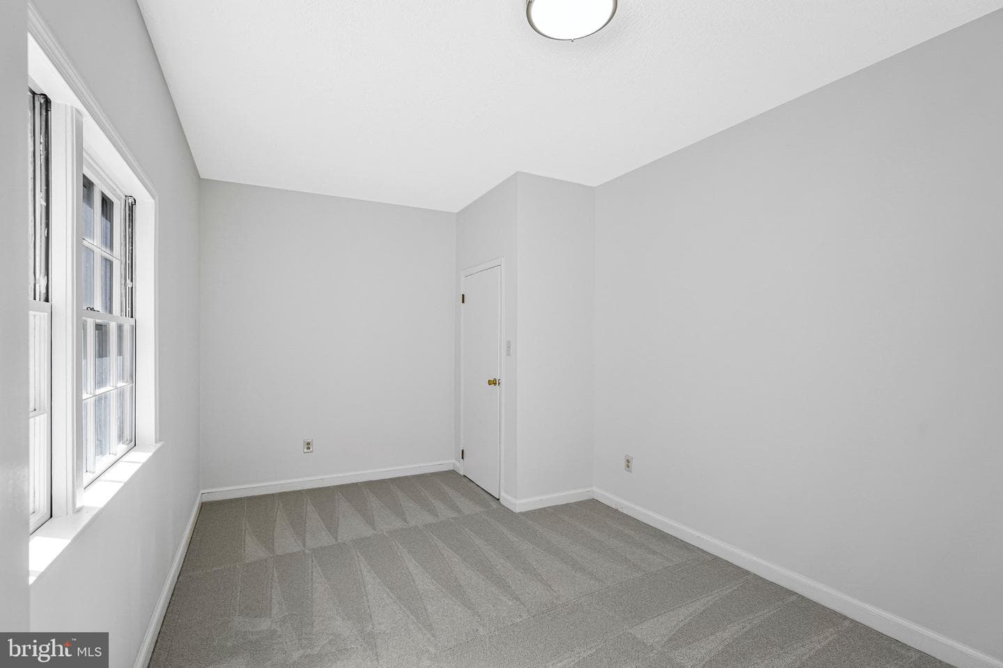2718 Pioneer Lane photo 25