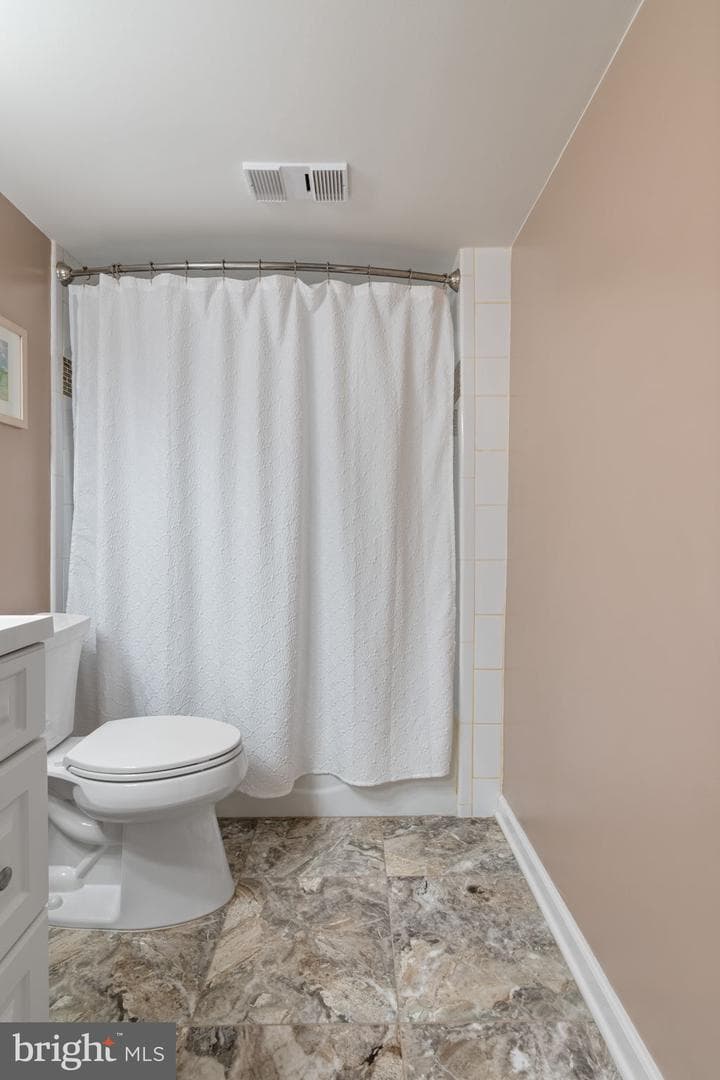 5804 Cove Landing Road #101 photo 22