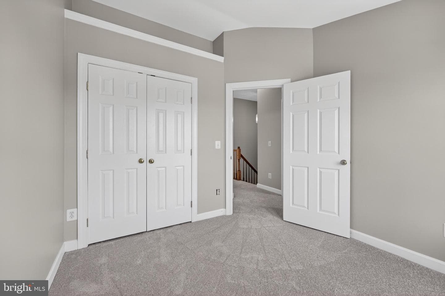 5506 Jowett Court photo 16
