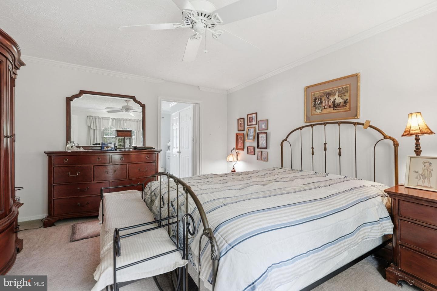 5911 Oakland Park Drive photo 17
