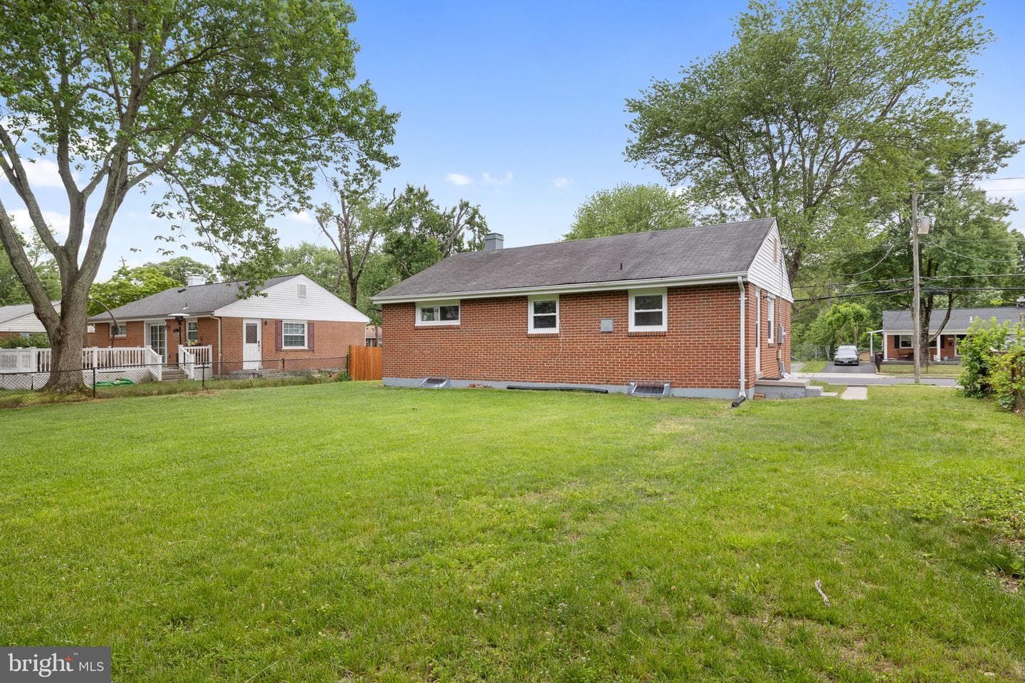 6421 Dorset Drive photo 22