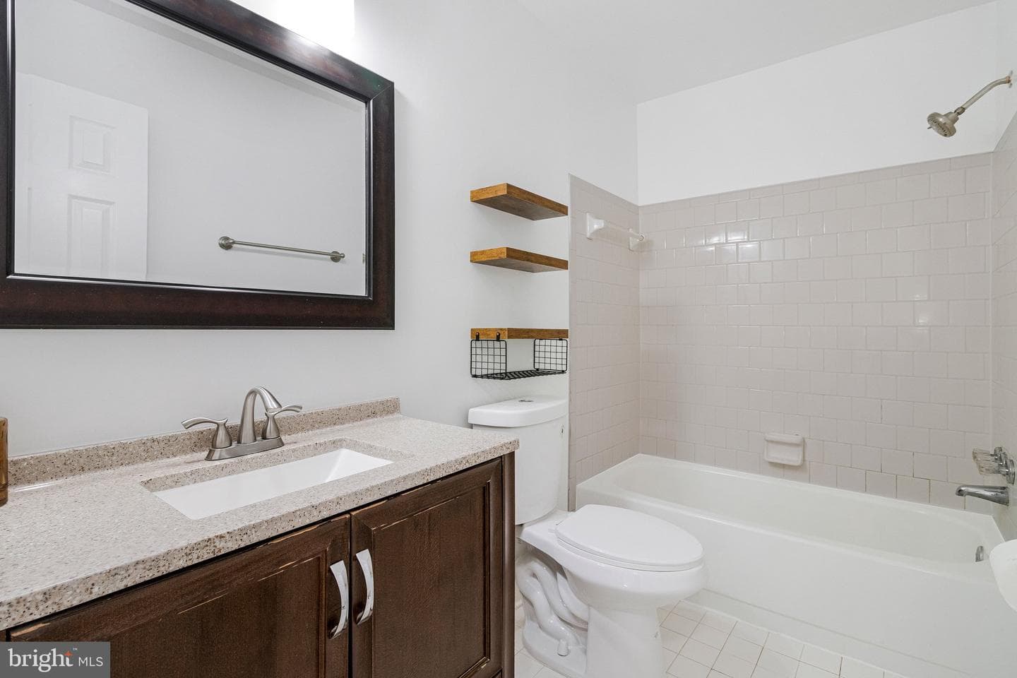 5919 Ambassador Way photo 36