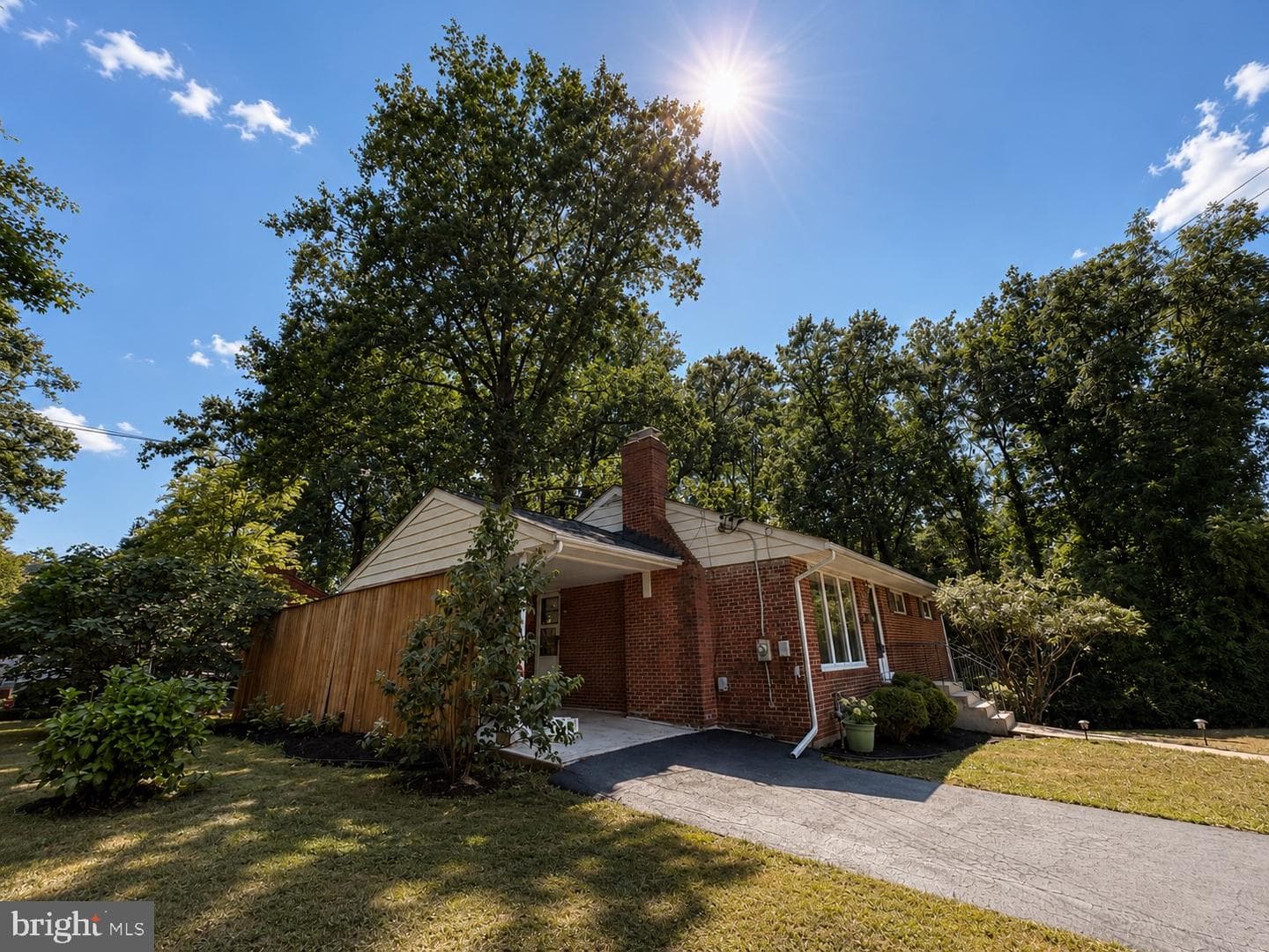 7401 Camp Alger Avenue, Falls Church