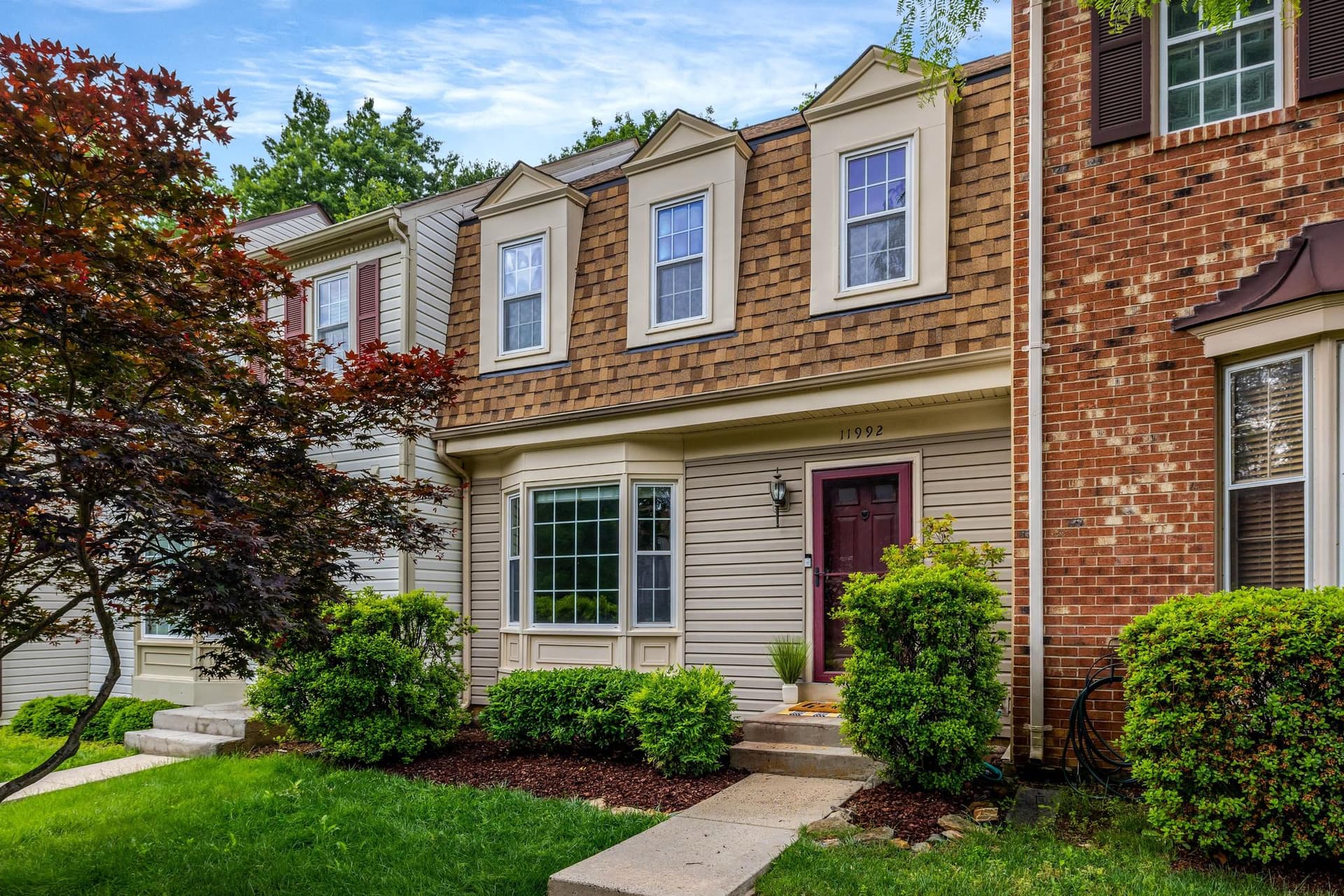 11992 Sentinel Point Ct, Reston