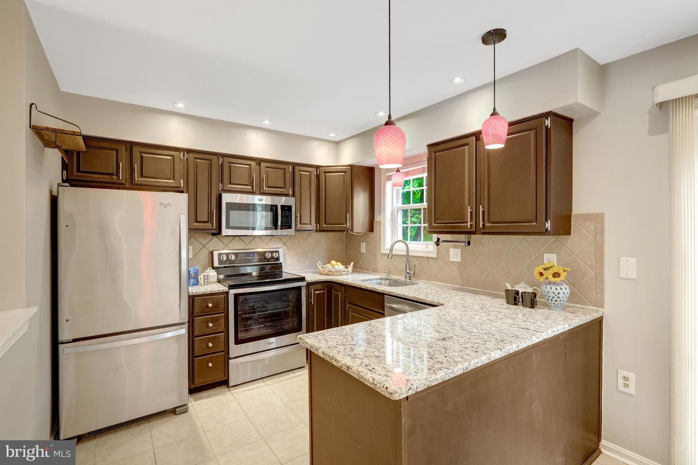 11992 Sentinel Point Ct photo 18