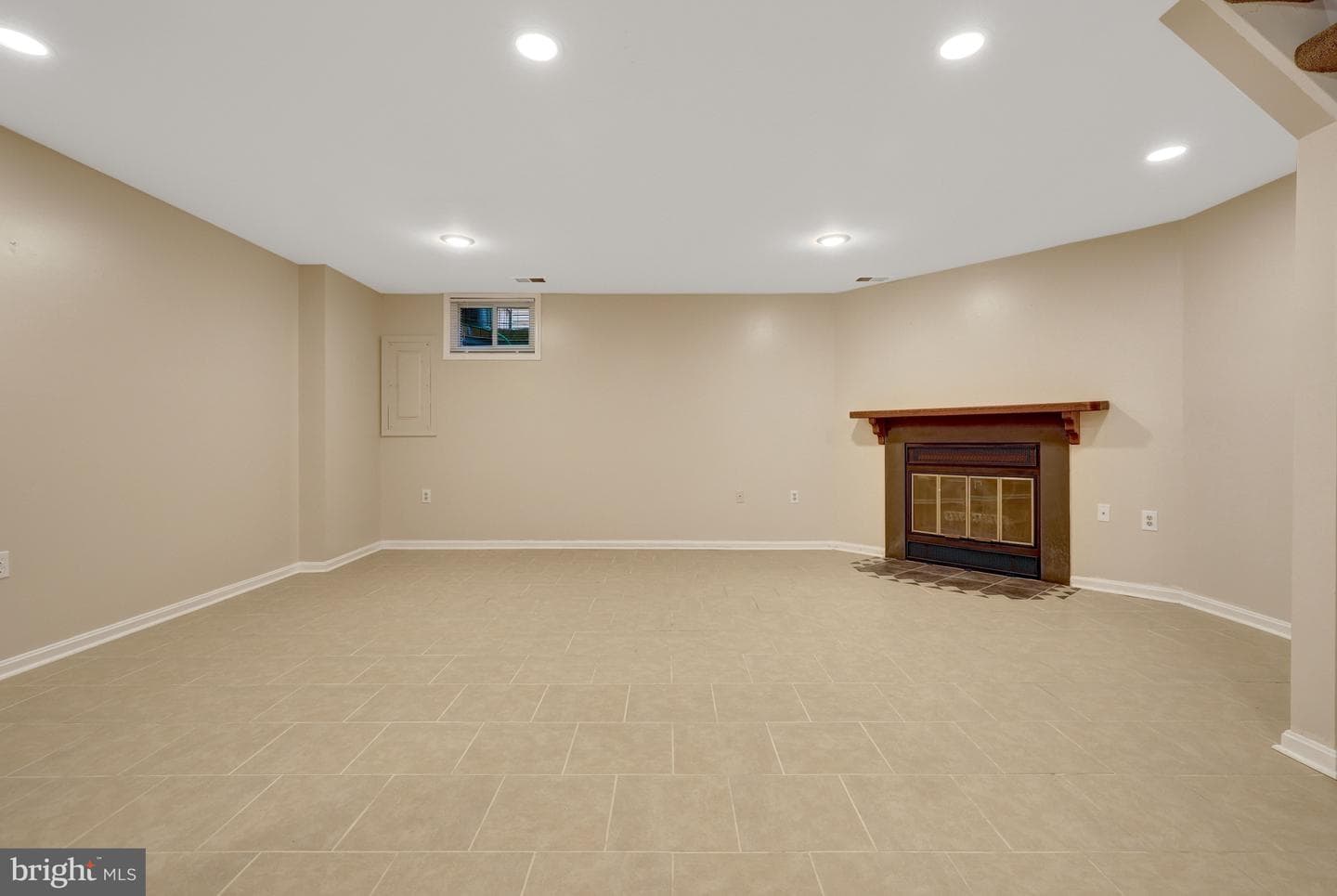 11992 Sentinel Point Ct photo 36