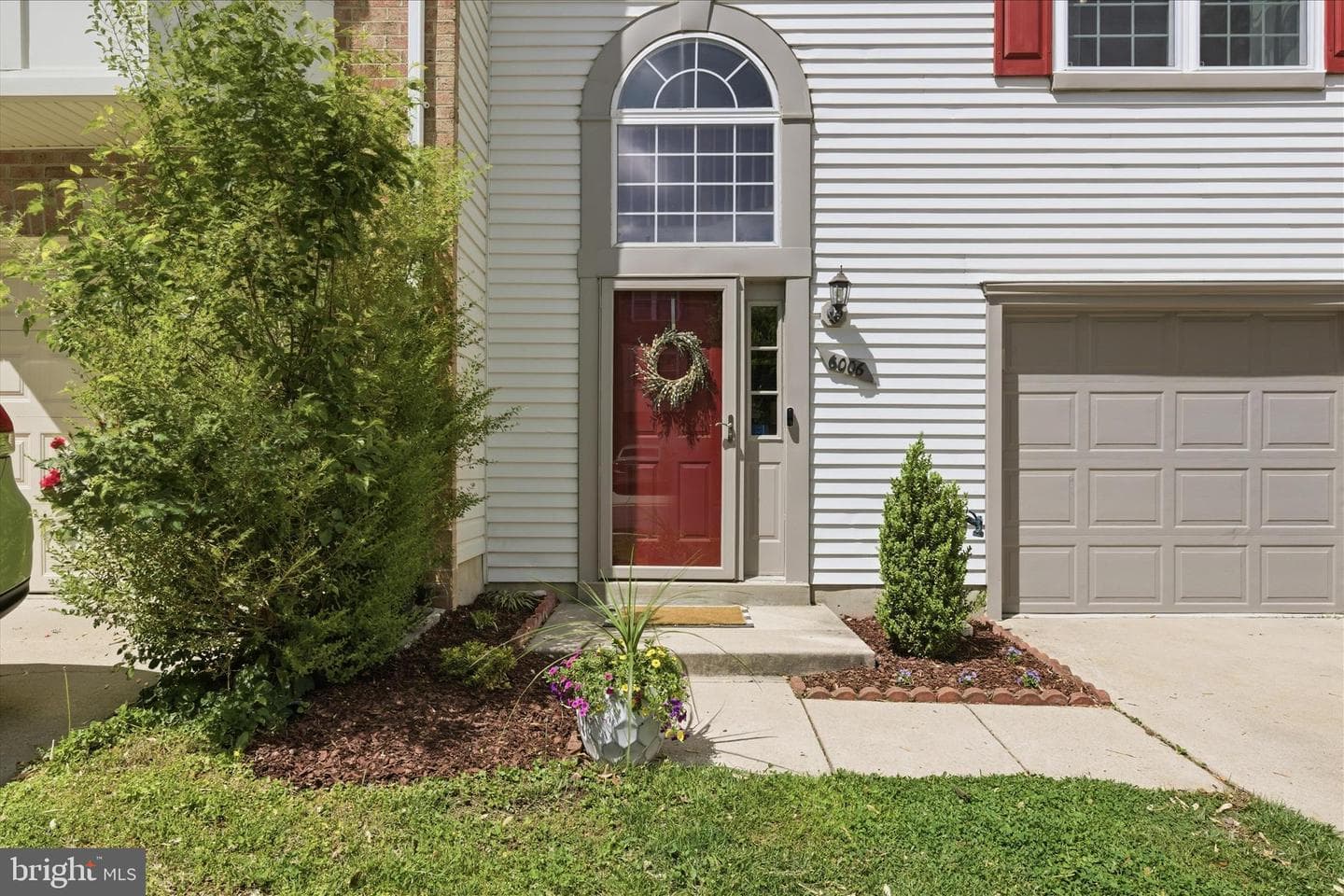 6006 Keble Drive photo 3