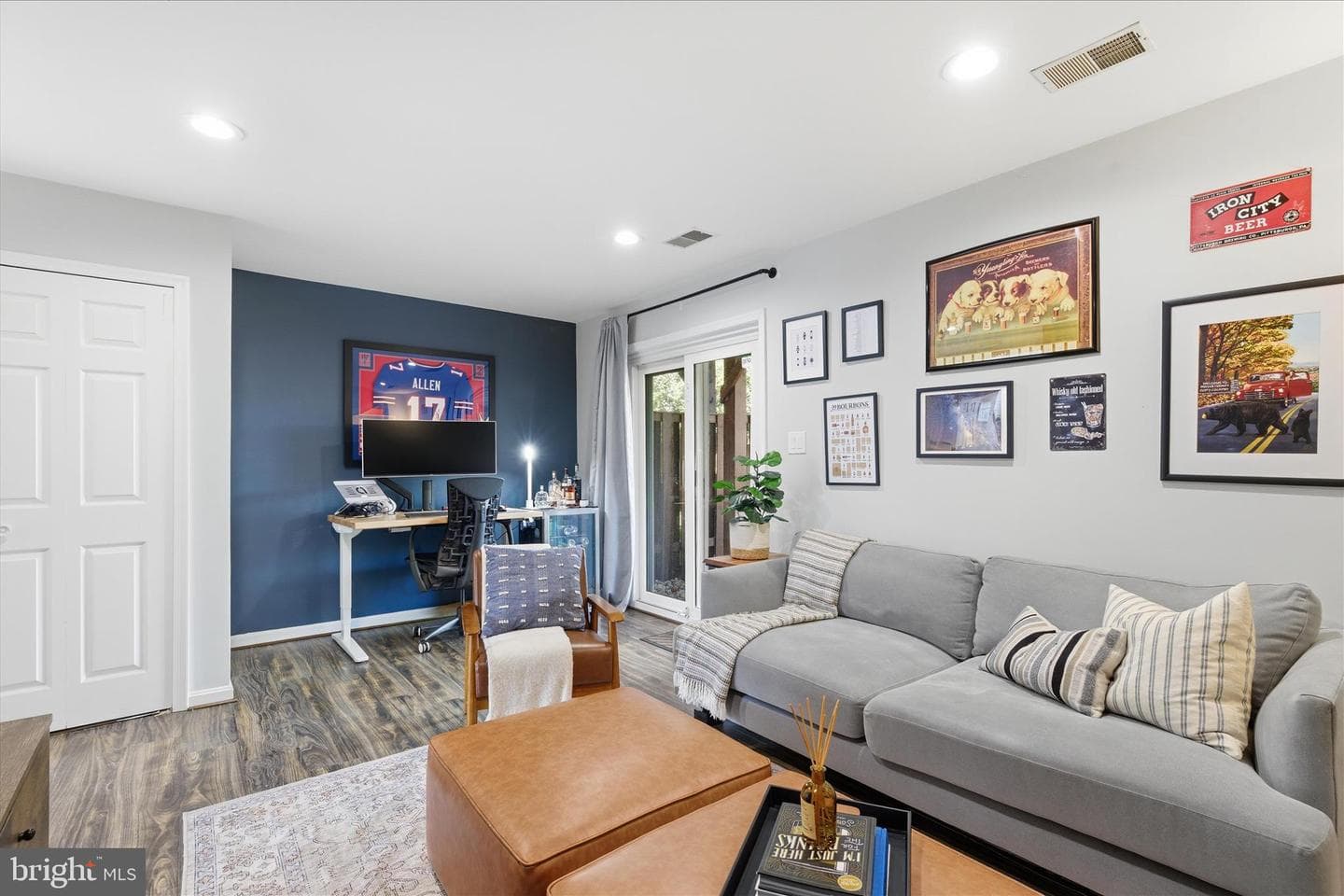 6006 Keble Drive photo 35