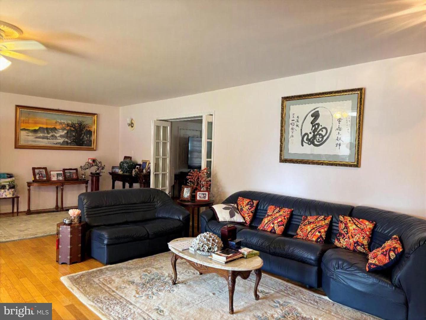 5213 Montgomery Street photo 4