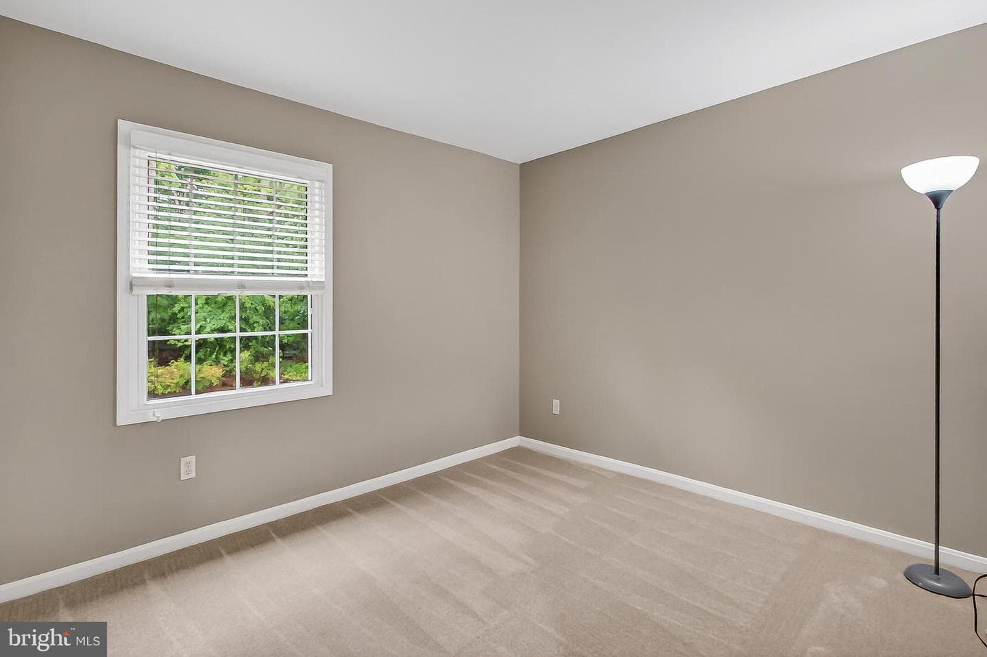 5833 Royal Ridge Drive #943 photo 26