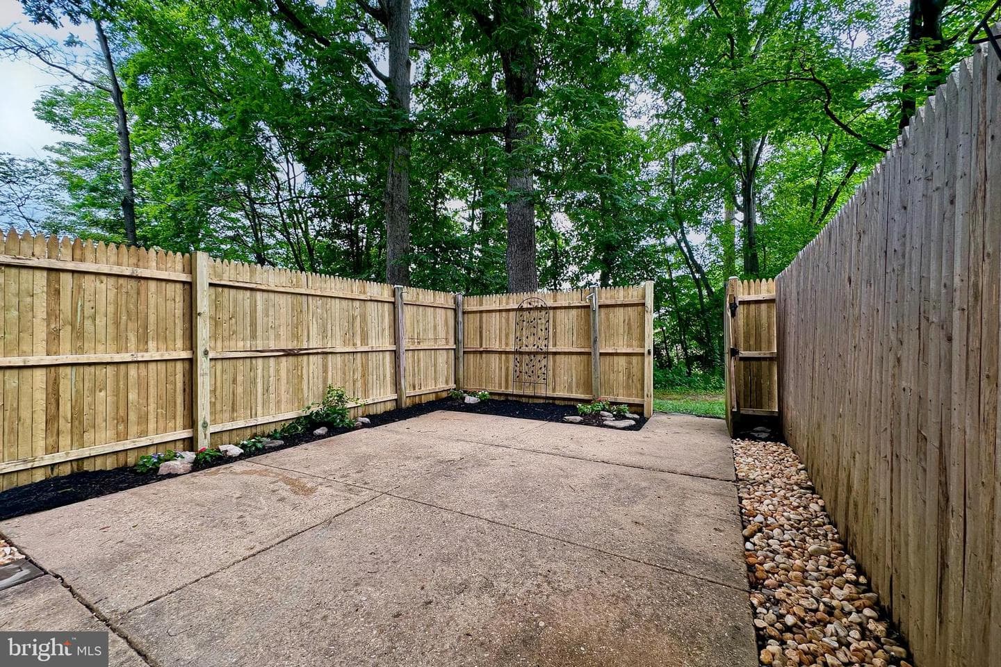 5833 Royal Ridge Drive #943 photo 39